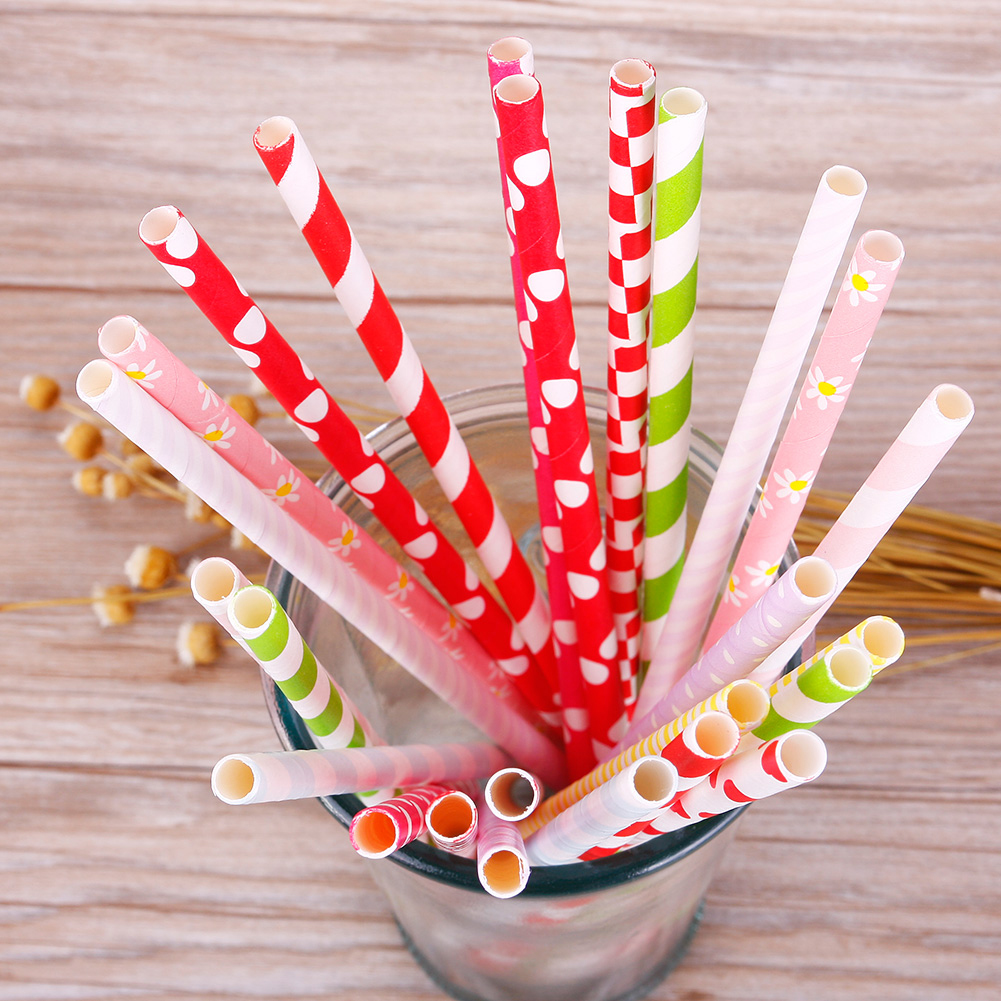 День рождения соломинки для коктейлей