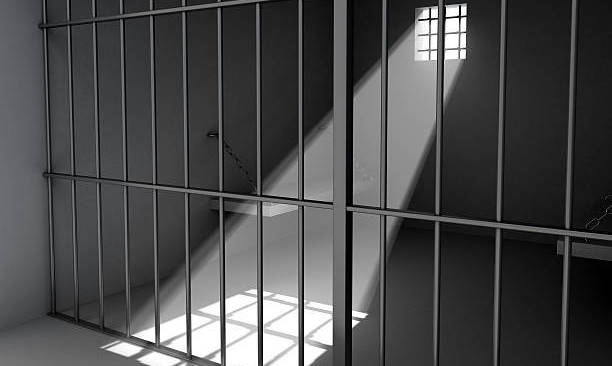 Источник изображения https://static.ua-football.com/img/upload/18/245242.jpeg Международный день солидарности с сотрудниками, содержащимися под стражей и пропавшими без вести