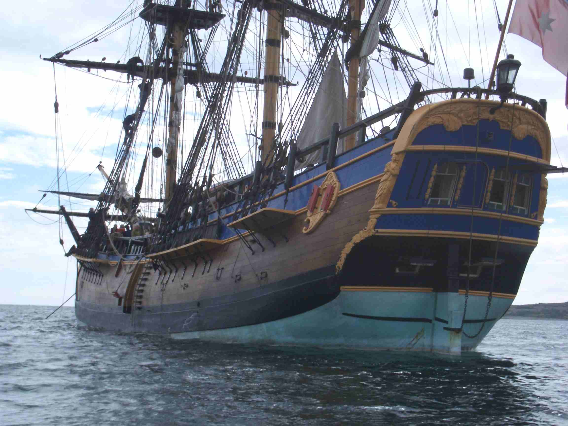 Джеймс Кук пересек Южный полярный круг