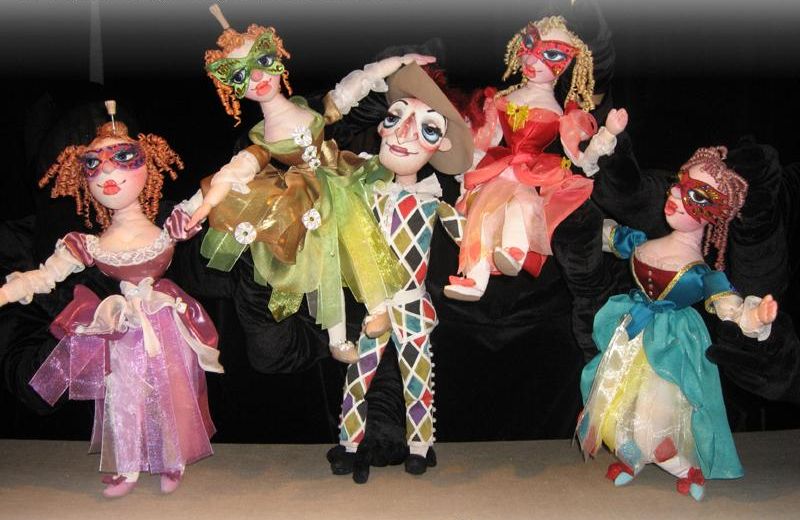 Международный день кукольника